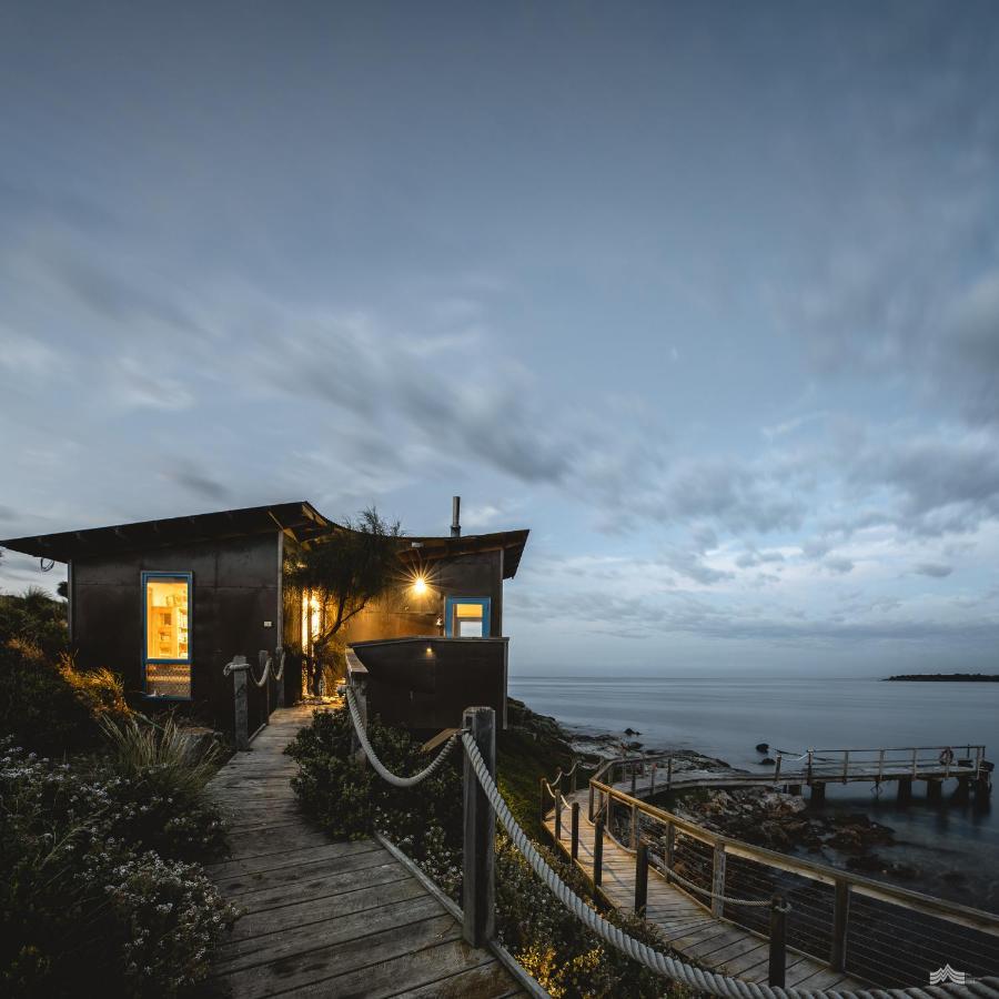 Picnic Island Hotel Coles Bay Exterior photo