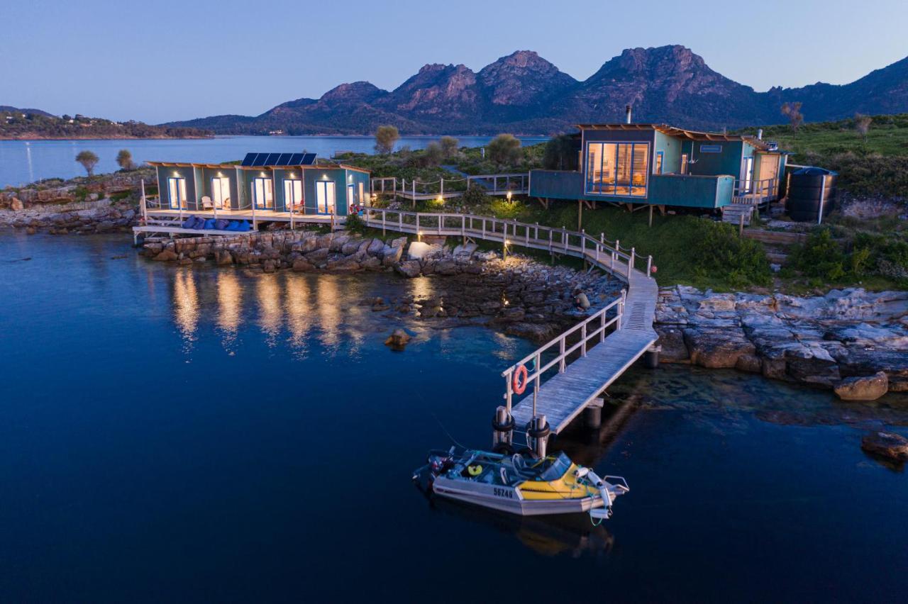 Picnic Island Hotel Coles Bay Exterior photo